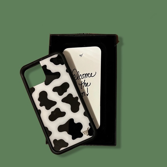 Wildflower Cow Case for IPhone 11 Pro - Picture 2 of 2